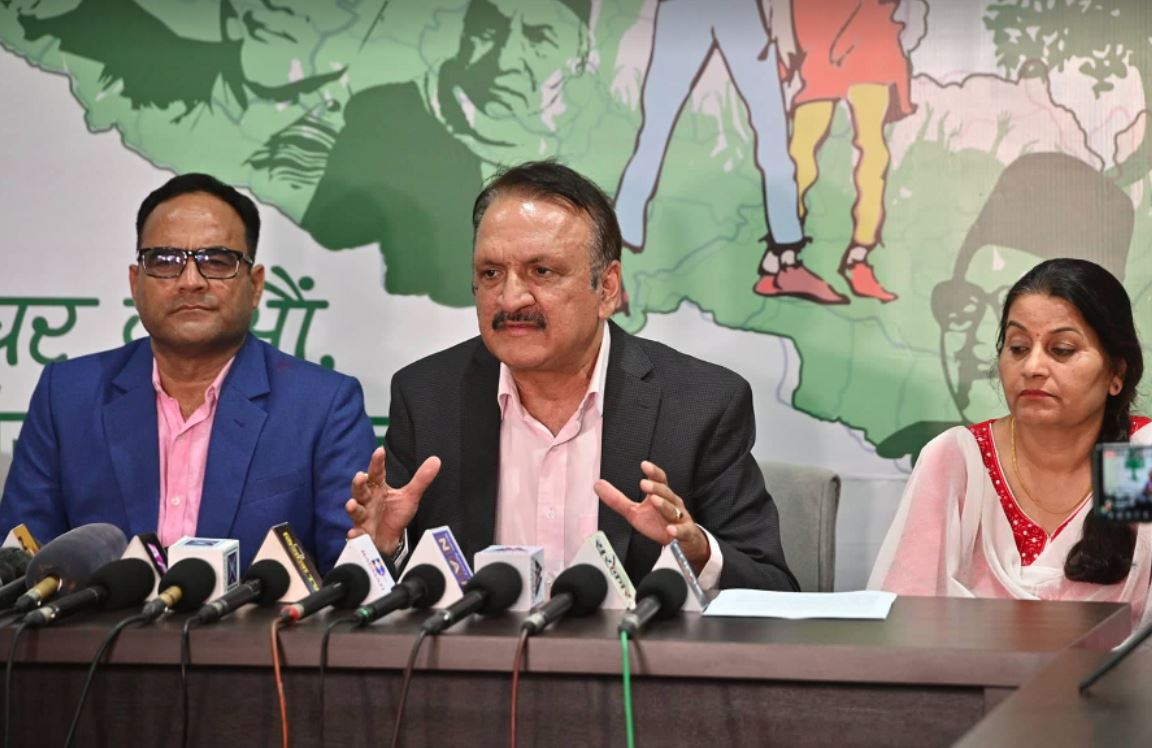 प्रकाशशरण महतको दाबी- अन्तर्घात नभएको भए कांग्रेसले चार सयभन्दा बढी पालिका जित्थ्यो